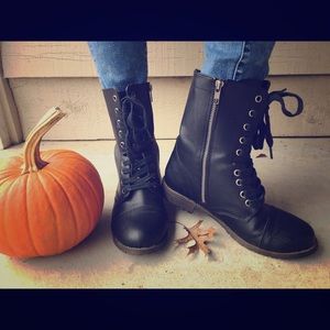 Women’s Rampage Combat Style Boots